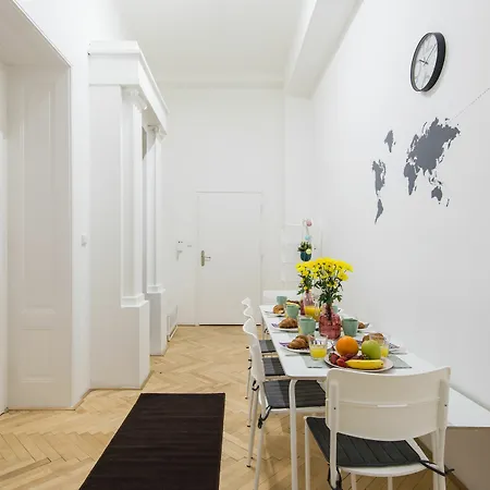 Narodni Apartment *